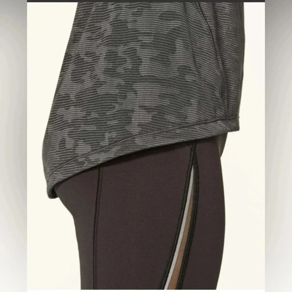 Lululemon |  Miles Ahead Short Sleeve - Picture 4 of 8